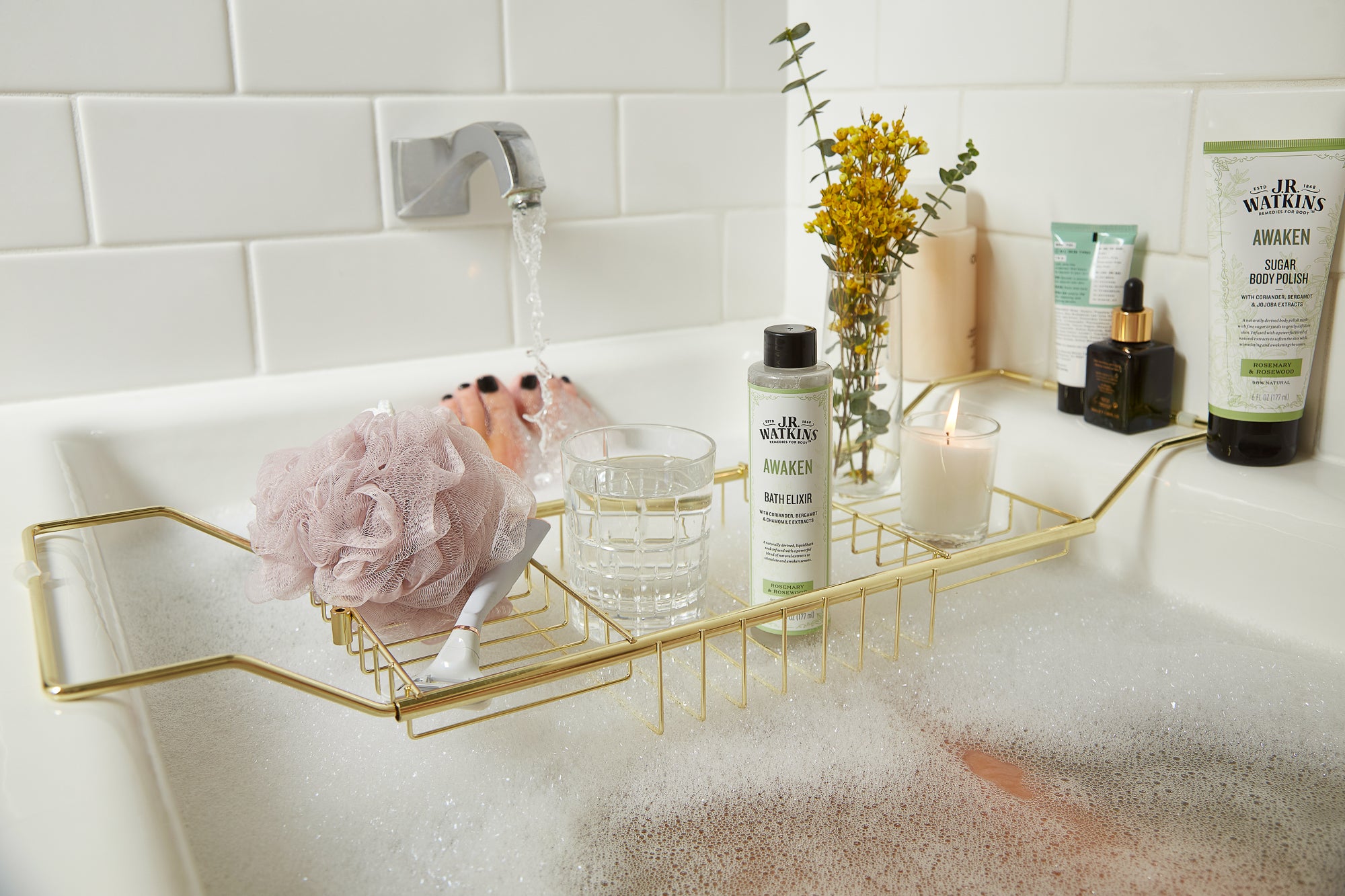 How To Create the Perfect Bath Ritual for National Bath Day